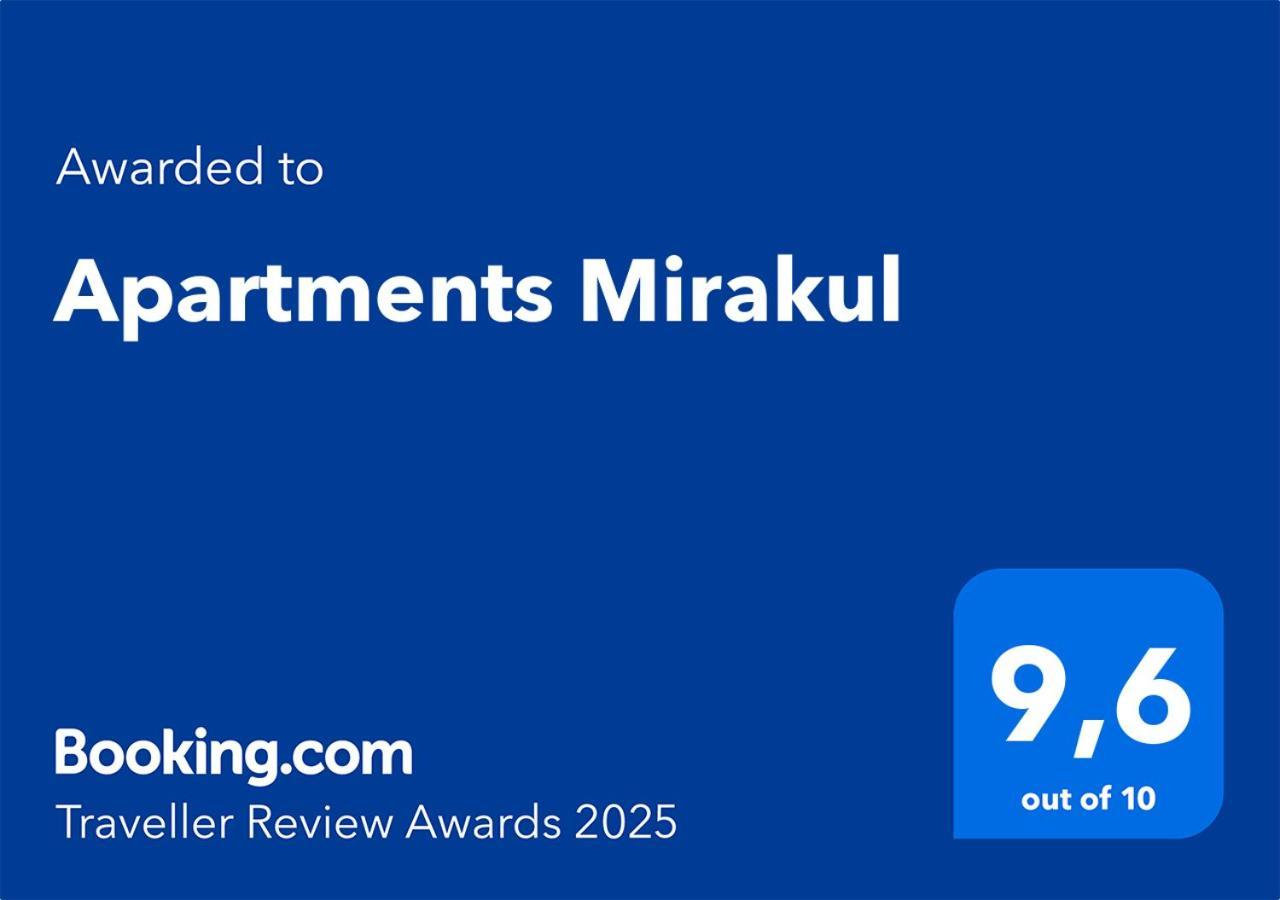 Apartments Mirakul Lopar Exterior photo